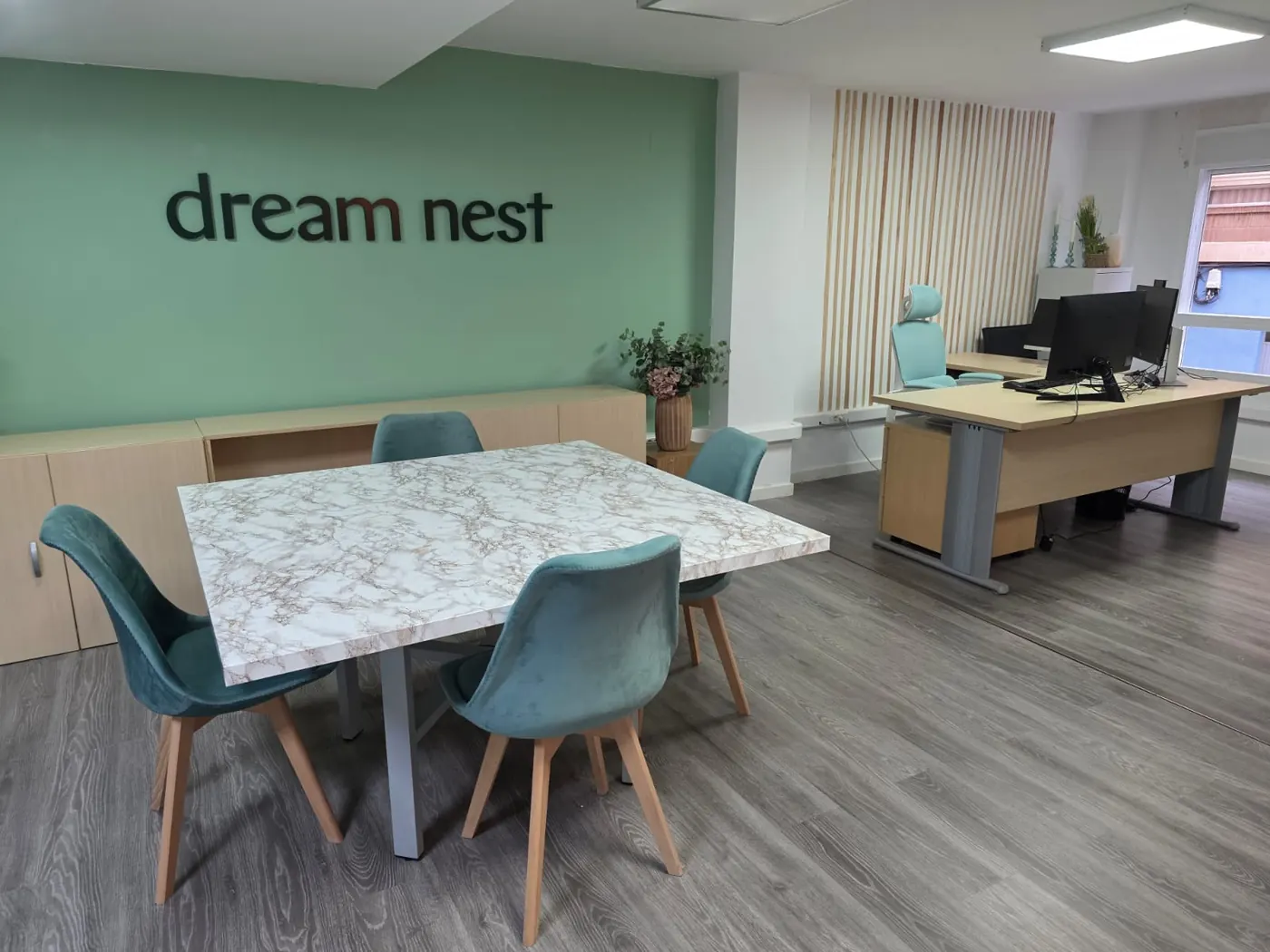 The Dream Nest office in Burriana